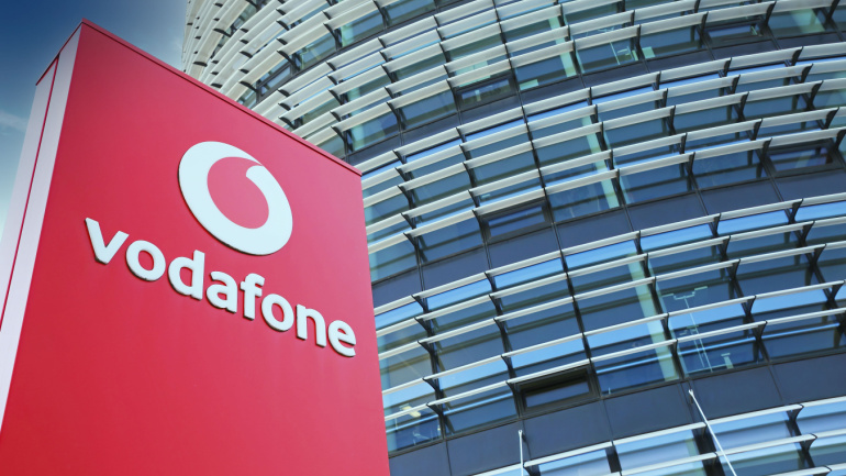 Vodafone brand sign, 5G