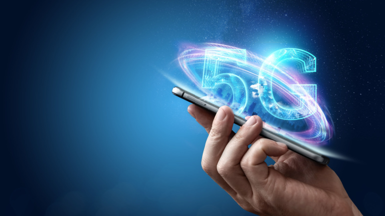 DISH Wireless, in partnership with Samsung and Qualcomm, has achieved groundbreaking 5G carrier aggregation milestones.