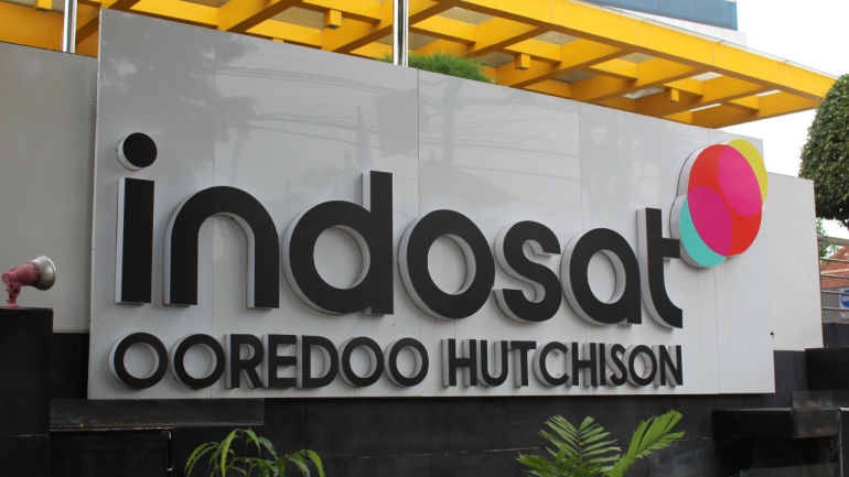 Indosat Ooredoo Hutchison, an Indonesian telecoms operator, has announced a strategic partnership with national airline Garuda Indonesia.