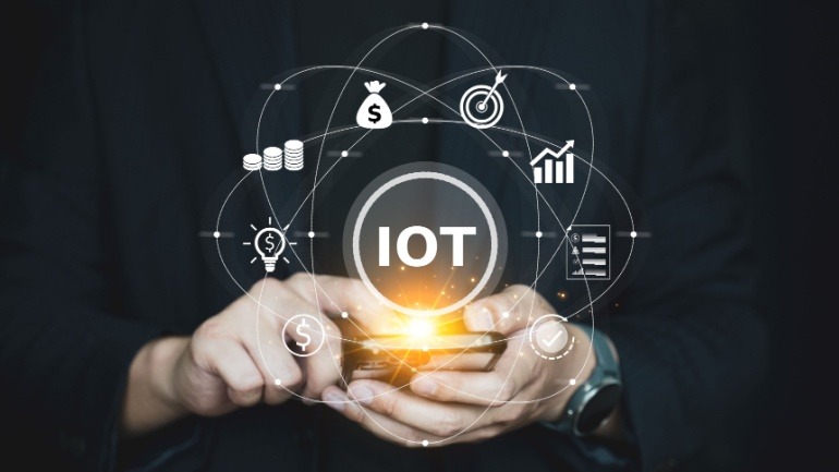 Qualcomm will integrate its Wi-Fi/Bluetooth/Thread combo system-on-a-chip into STMicroelectronics’ STM32 family of microcontrollers.