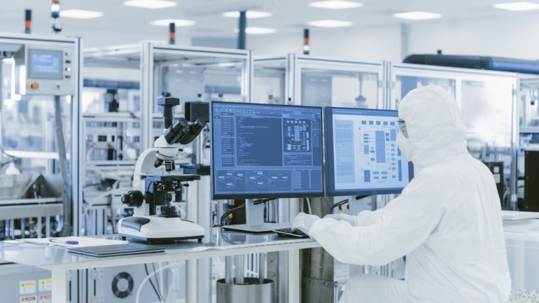 The European Commission has formally approved €227 million to aid the construction of an Austrian semiconductor plant by ams Osram.