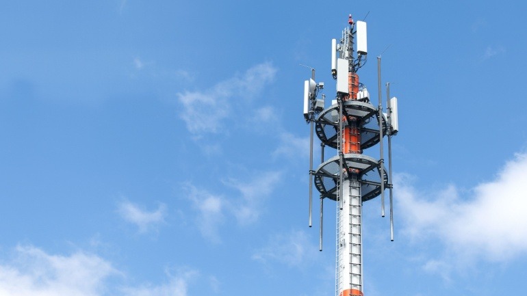 Virgin Media O2 has actively expanded its 5G Standalone (5G SA) services for business customers throughout the UK.