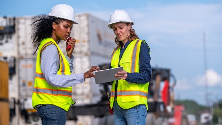 Shipping giant Maersk is advancing its technological infrastructure with the deployment of a comprehensive private network across its fleet.