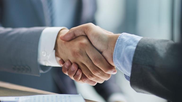 In a strategic move to boost its AI capabilities, Crusoe, a provider of AI infrastructure, has acquired Israeli startup Atero.