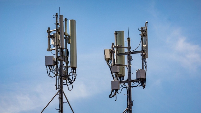 Tele2 formed a joint venture with GCI, overseeing 2,700 telecom tower sites in Estonia, Latvia, and Lithuania.