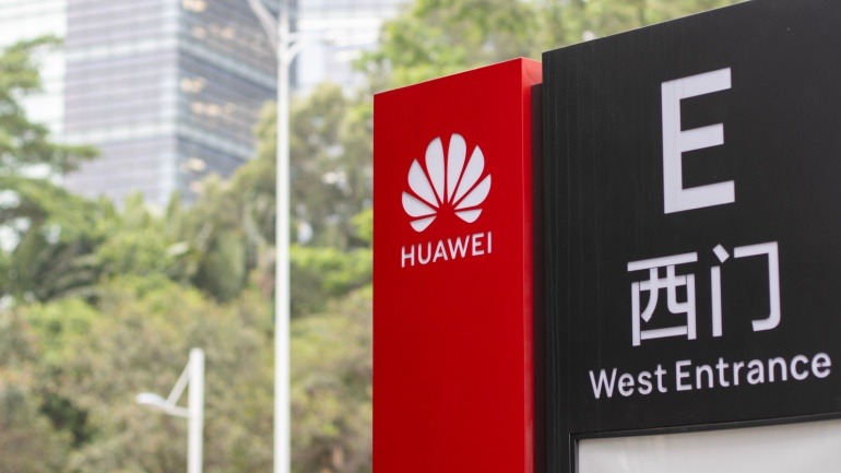Huawei Cloud Unveils Industry-AI Solutions at Global Summit