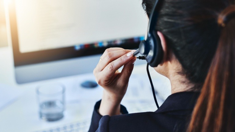 AI Revolutionizes Telecom Network Planning and Optimization