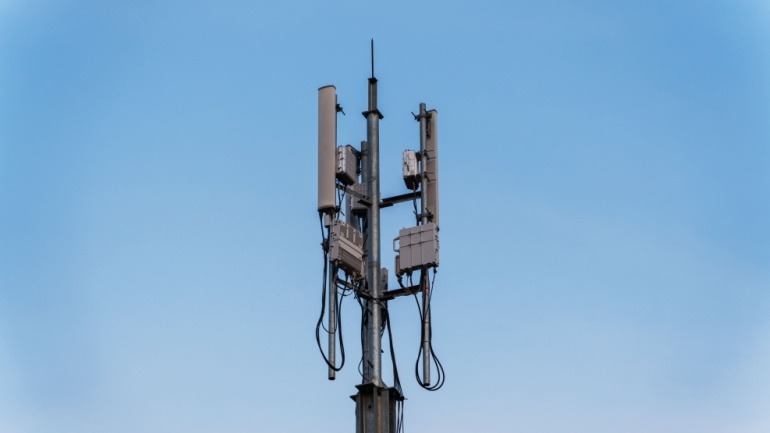 UK 5G SA Boosts Mobile Networks with Transformative Tech