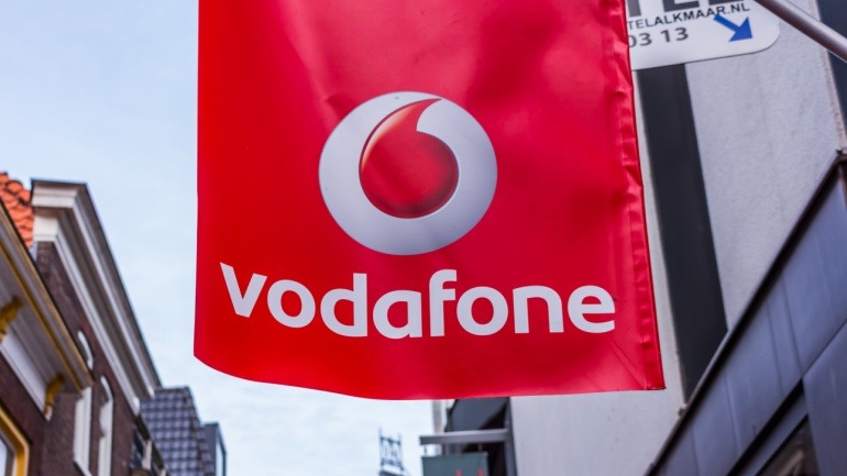 Vodafone Expands Fiber Reach with Greece JV, UK Bid