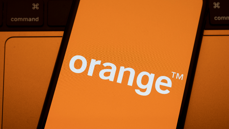 Orange Acquires Dome to Boost Secure Private 5G