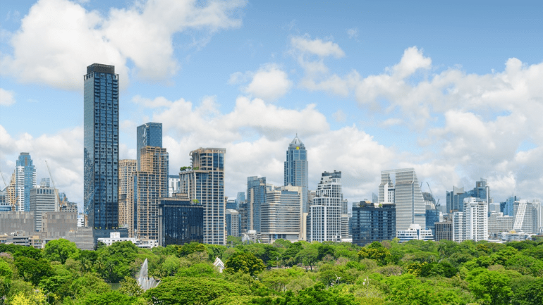 Thailand Freezes Data Centers Amid Sustainable AI Rules