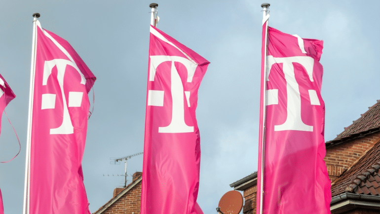 T-Mobile Targets Midband Spectrum for Early 6G Tests
