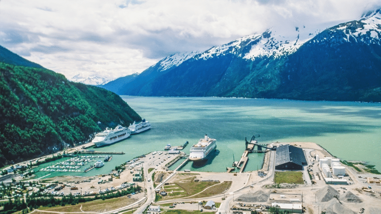 FCC Plans $162M Alaska Mobile Broadband Boost